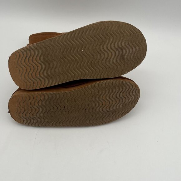 North Carolina University Womens Faux Suede Sherpa Lined Booties Size M 7/8 - Picture 4 of 6